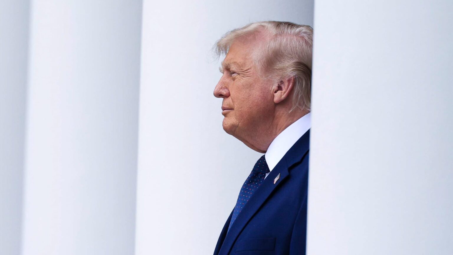 The White House is dictating access to frontier AI models, shifting power from tech giants, sources say The White House is dictating access to frontier AI models, shifting power from tech giants, sources say