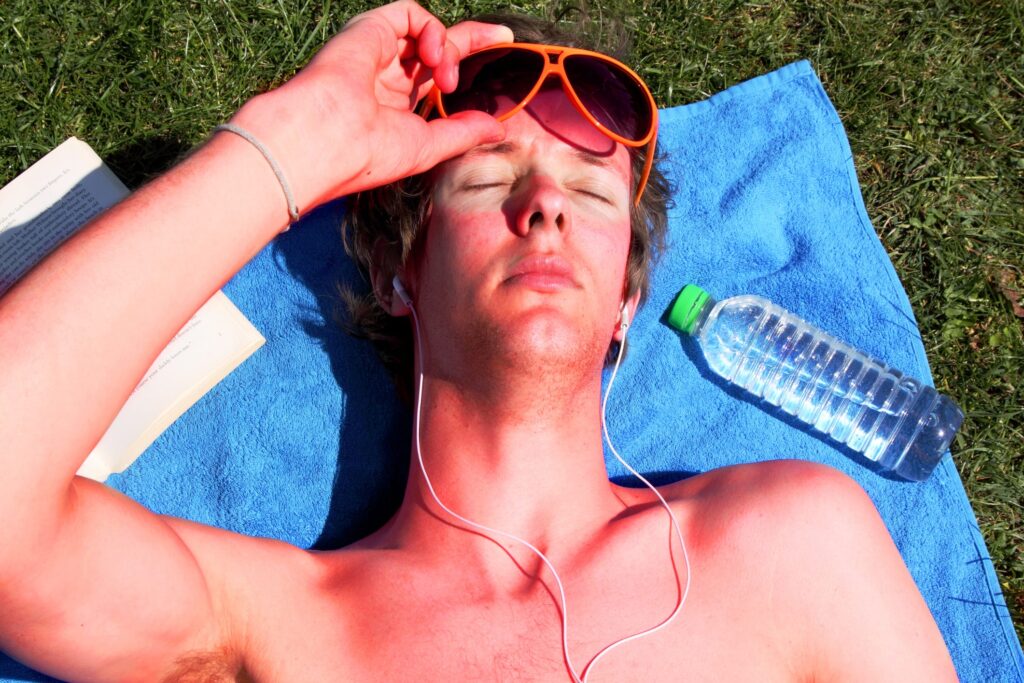Young Guys Are Taking Melanotan II for the Perfect ‘Sunless Tan’—and Finding Other Results Young Guys Are Taking Melanotan II for the Perfect ‘Sunless Tan’—and Finding Other Results