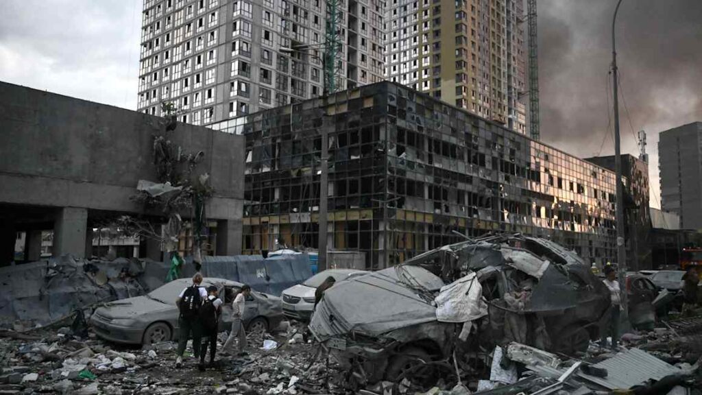 EU faces crumbling support for new Russia sanctions