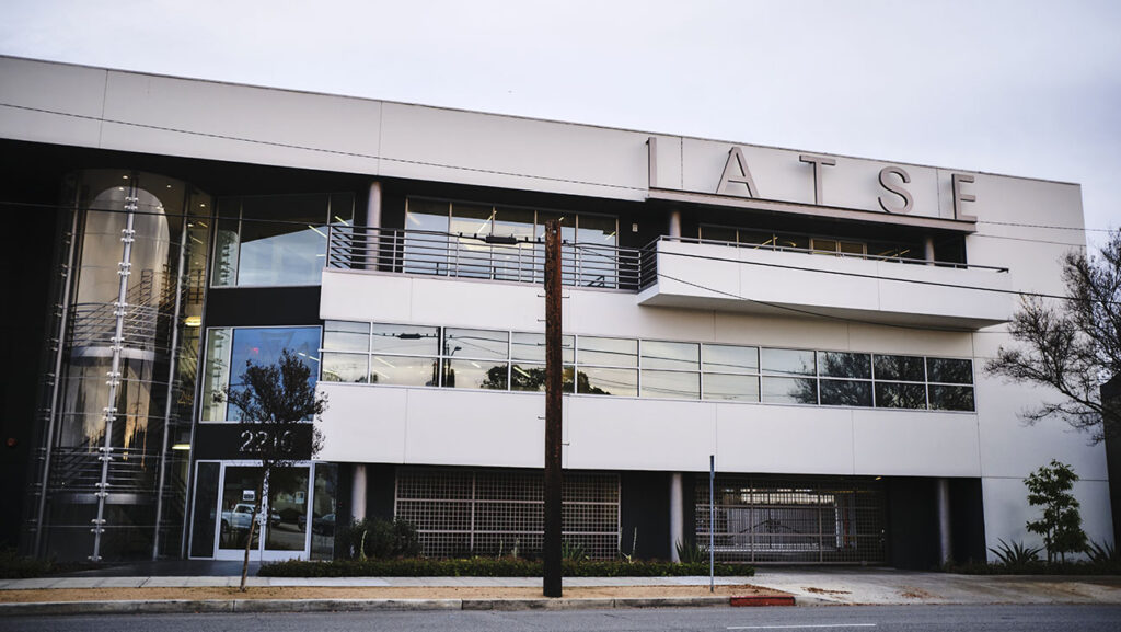 Workers at Swaybox Studios, Home to Batman Animated Movie, Vote to Unionize Workers at Swaybox Studios, Home to Batman Animated Movie, Vote to Unionize