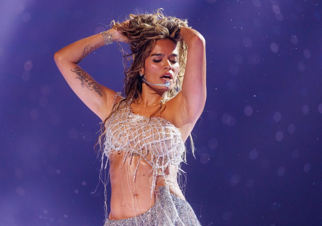 Karol G Kicks Off 2026 Viajando Por El Mundo Tropitour: Full Setlist Karol G Kicks Off 2026 Viajando Por El Mundo Tropitour: Full Setlist