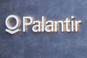 Why Palantir’s stock is missing out on a big software rally