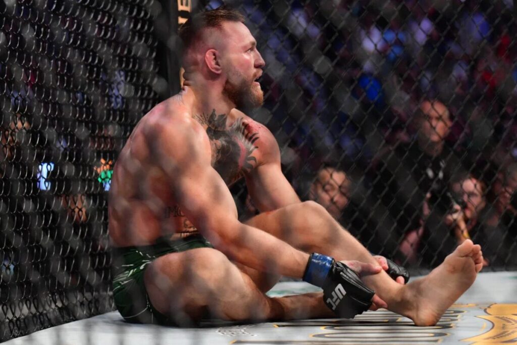Sports Physician Questions Conor McGregor’s Return Timeline & Severity of ACL Injury Sports Physician Questions Conor McGregor’s Return Timeline & Severity of ACL Injury