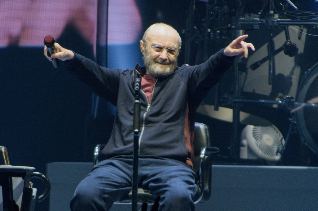 Phil Collins Recalls Being ‘Blown Away’ by Taylor Swift Before Her Superstardom Phil Collins Recalls Being ‘Blown Away’ by Taylor Swift Before Her Superstardom