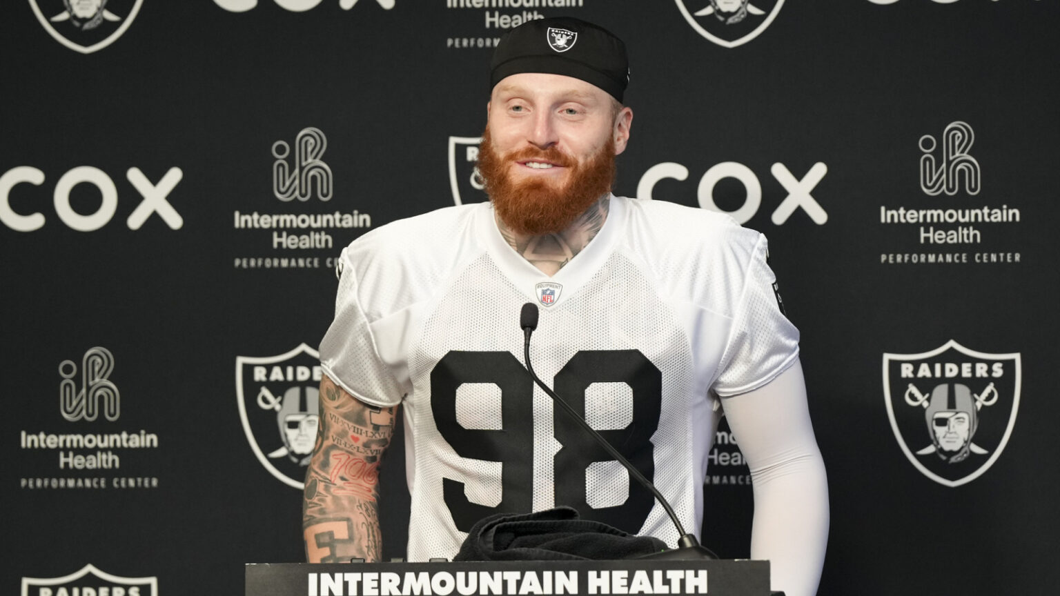 Maxx Crosby to the Bears is still very possible, NFL insider hints
