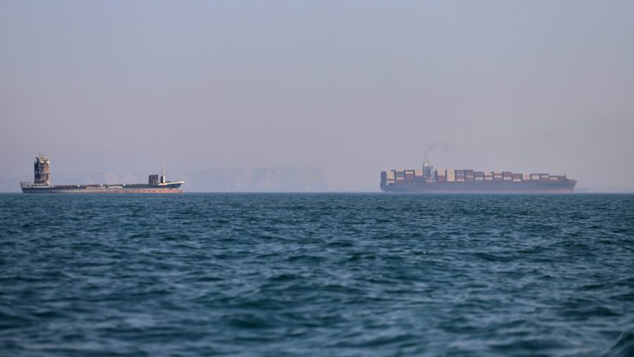Strait of Hormuz fight continues to evolve with Iran-Oman talks Strait of Hormuz fight continues to evolve with Iran-Oman talks