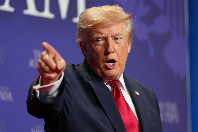 President Trump Signs Two Executive Orders on Birthright Citizenship, Birth Tourism President Trump Signs Two Executive Orders on Birthright Citizenship, Birth Tourism
