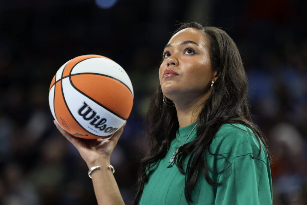 “Winning Without Her”: Sue Bird Makes Bold Napheesa Collier Claim Amid Free Agency Implications Surrounding the Lynx Star “Winning Without Her”: Sue Bird Makes Bold Napheesa Collier Claim Amid Free Agency Implications Surrounding the Lynx Star