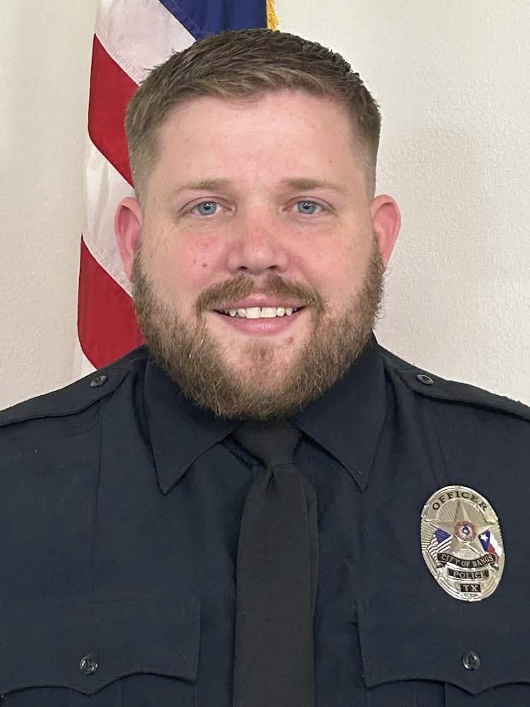 Texas cop Chad Eberle fatally shot 3 people during custody battle in Mexico before he’s captured at border Texas cop Chad Eberle fatally shot 3 people during custody battle in Mexico before he’s captured at border