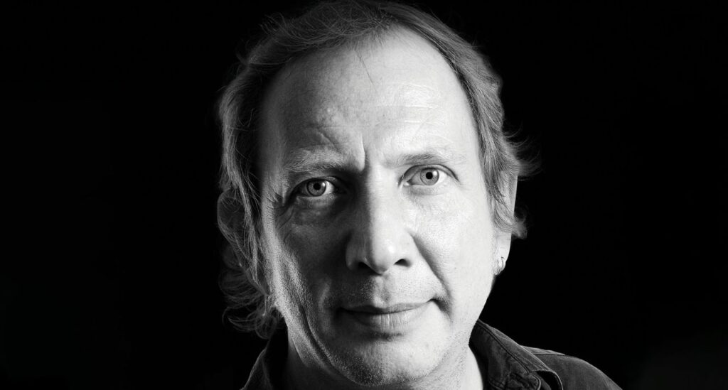 “He was one of the world’s top authorities on guitars. His depth of knowledge really wasthat astounding”: The life and times of game-changing guitar journalist Dave Burrluck “He was one of the world’s top authorities on guitars. His depth of knowledge really wasthat astounding”: The life and times of game-changing guitar journalist Dave Burrluck