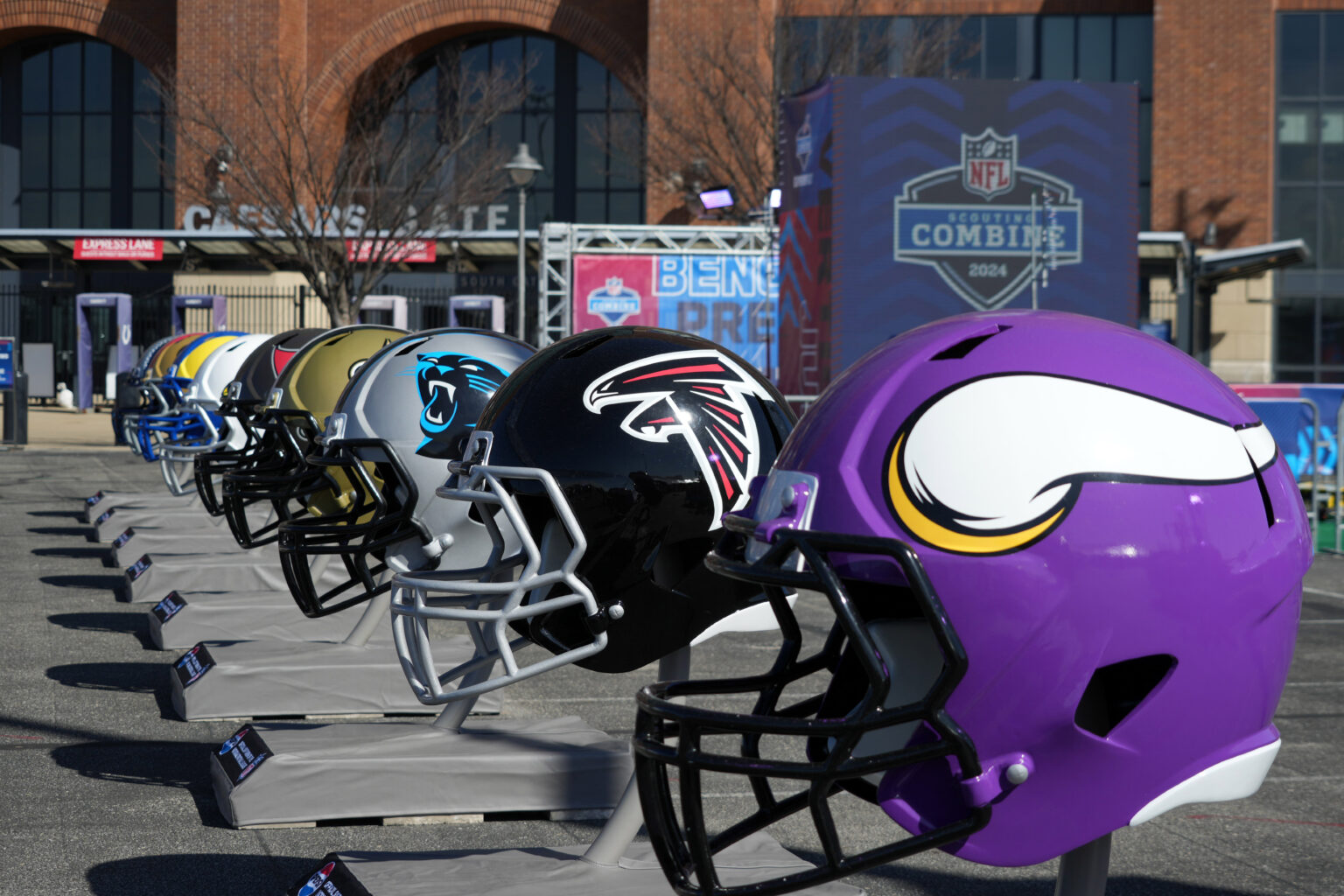 He’s 6’2″, Boasts Elite Speed, and is Making a Name for Himself at Vikings Camp