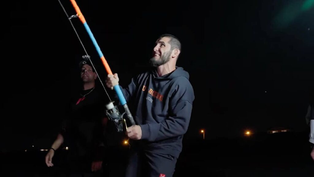 UFC 330 Embedded, Episode 2: Catching sharks, family time and chocolate factories UFC 330 Embedded, Episode 2: Catching sharks, family time and chocolate factories