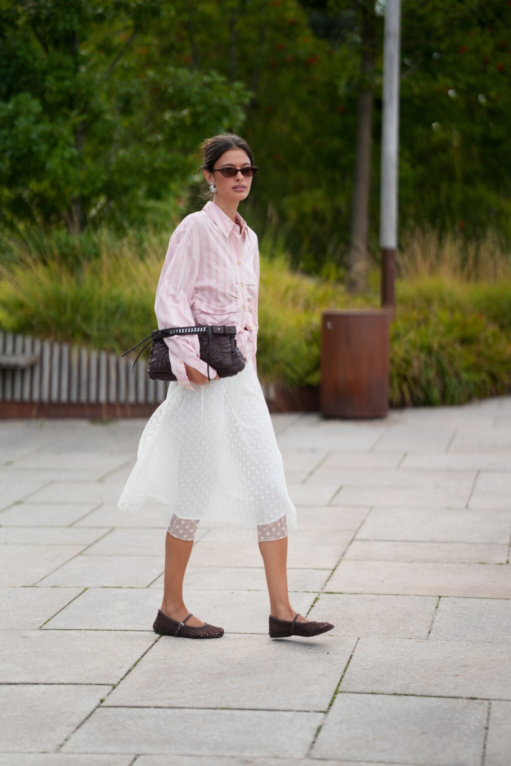 The Brown Flat Shoes Trend Is Fall’s Secret Styling Weapon—Here’s How to Pull It Off