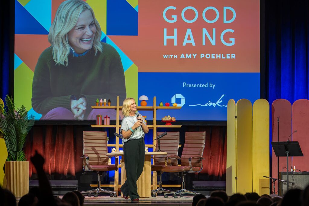At a Live Recording, Amy Poehler Shows the Energy It Takes to Be a ‘Good Hang’