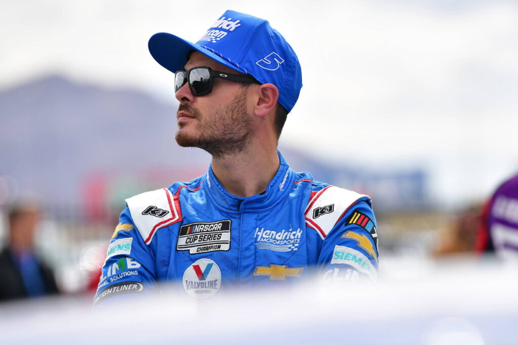 Kyle Larson Tops World Aviation Charts As Rick Hendrick & Co. Pave Way For Knoxville
