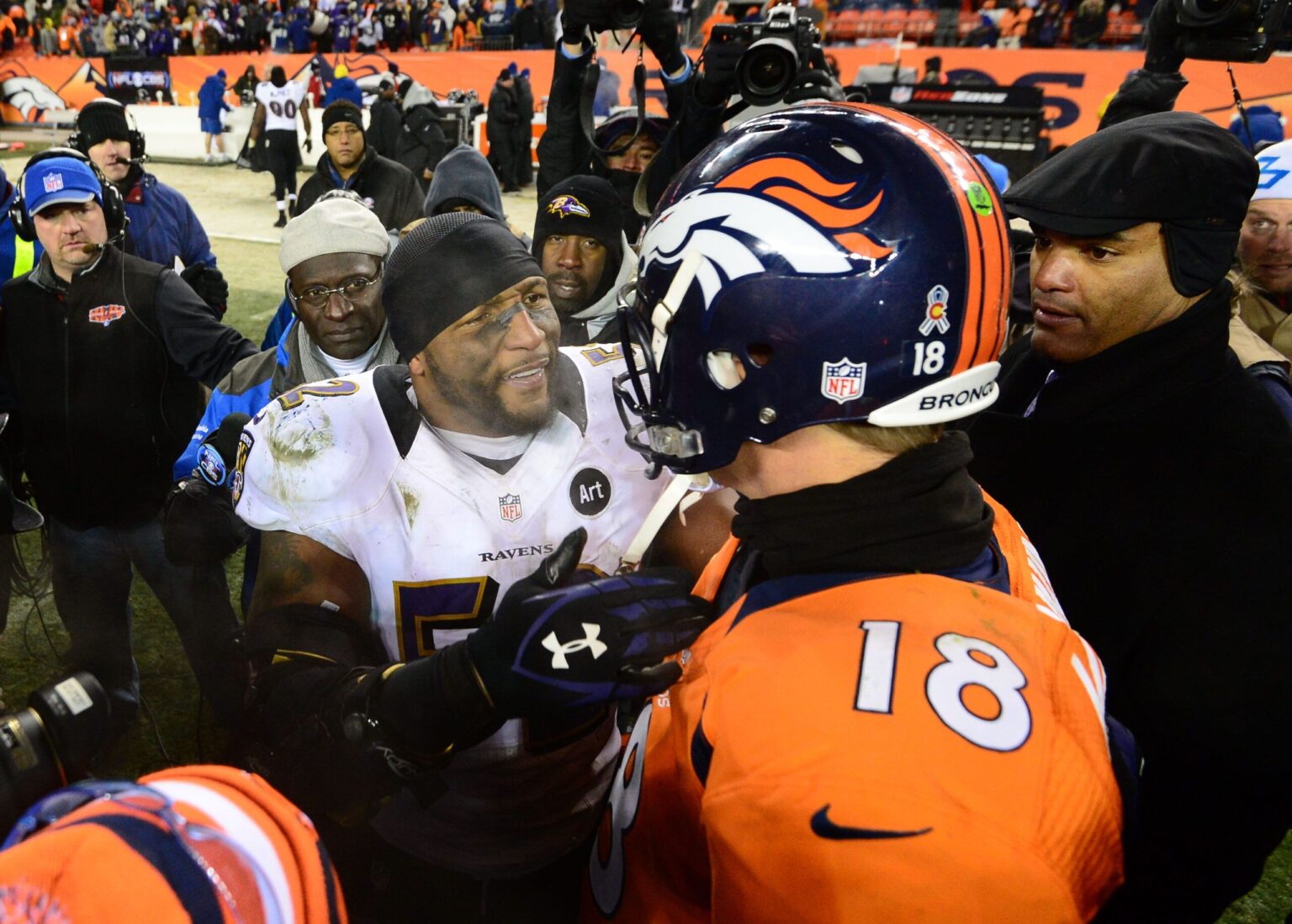 ‘Oh My God,’ ‘I Did Not Need to Hear This Today’ — Ravens Fans Mind-Blown as Ray Lewis Reveals How Close He Came to Recruiting Peyton Manning ‘Oh My God,’ ‘I Did Not Need to Hear This Today’ — Ravens Fans Mind-Blown as Ray Lewis Reveals How Close He Came to Recruiting Peyton Manning
