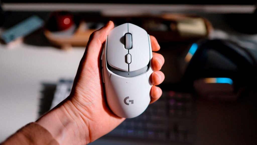 Logitech’s G309 wireless gaming mouse drops to a new low of $35