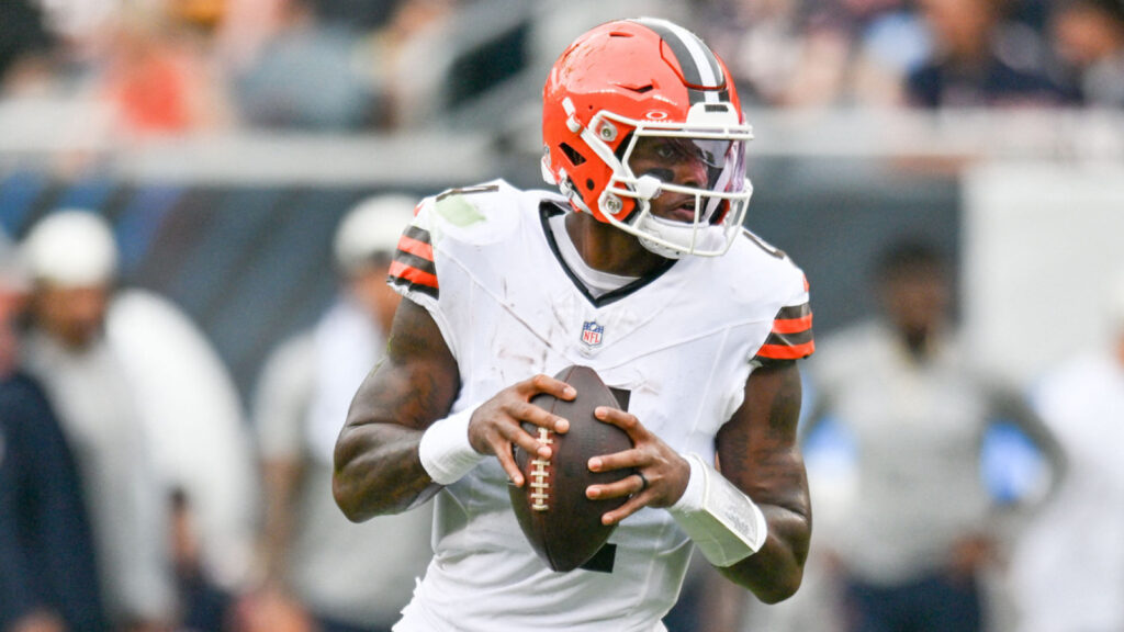Browns fans make their thoughts clear on Deshaun Watson