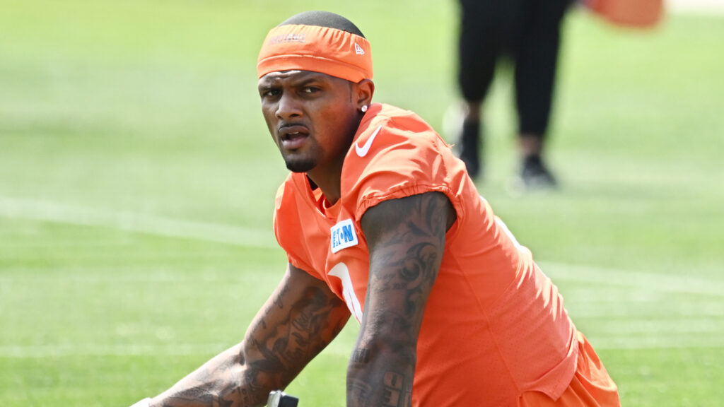 Postgame comments show Deshaun Watson has regressed on and off the field Postgame comments show Deshaun Watson has regressed on and off the field