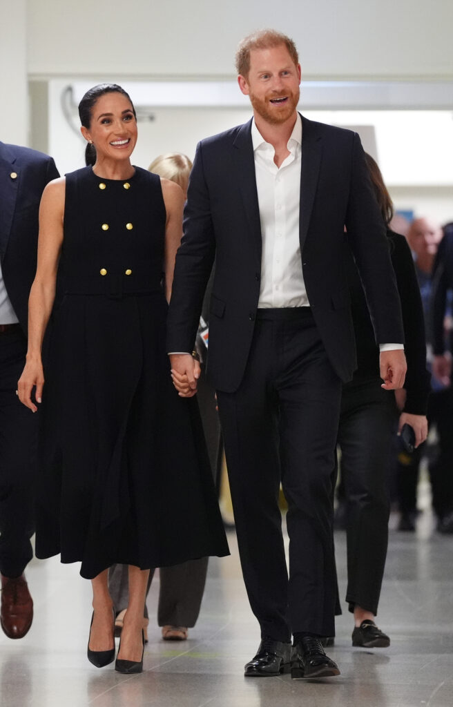 The staggering cost Meghan Markle and Prince Harry paid to fly on luxurious private jet to UK The staggering cost Meghan Markle and Prince Harry paid to fly on luxurious private jet to UK