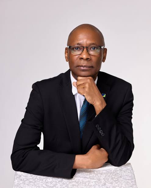 Chike-Obi Slams Atiku’s Petrol Subsidy Plan as ‘Extremely Naive’ Chike-Obi Slams Atiku’s Petrol Subsidy Plan as ‘Extremely Naive’