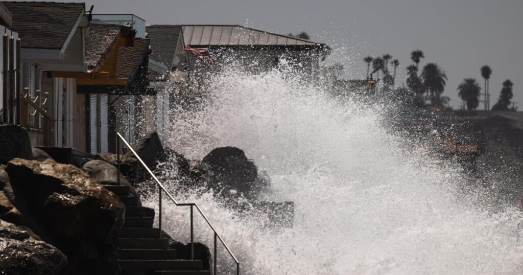 Highest-ever ocean temperature measured as powerful El Niño forms Highest-ever ocean temperature measured as powerful El Niño forms