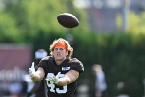 “I Could Have a Broken Leg and I’d Still Play”: Carson Schwesinger Makes Shocking Claim After 3 Week Absence With Mysterious Injury “I Could Have a Broken Leg and I’d Still Play”: Carson Schwesinger Makes Shocking Claim After 3 Week Absence With Mysterious Injury