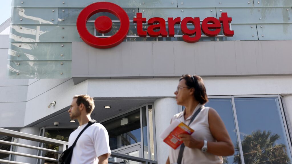 The ‘choose your own adventure’ earnings: Why retailers are handling tariff refunds so differently