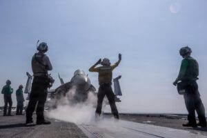 USS Abraham Lincoln arrives in Thailand