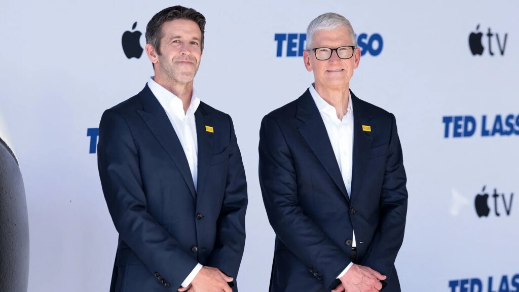Apple’s New CEO Pay Package Is Worth $58 Million, Putting Him Just Outside the Top 20