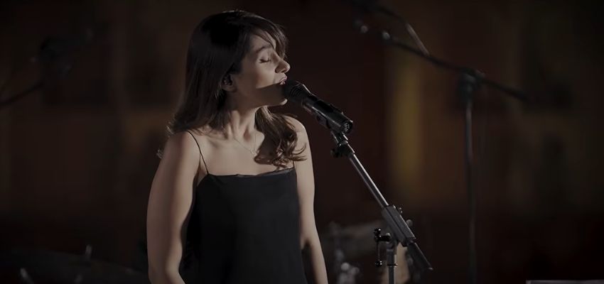 Iranian singer sentenced to 74 lashes for performing without hijab in act of defiance Iranian singer sentenced to 74 lashes for performing without hijab in act of defiance