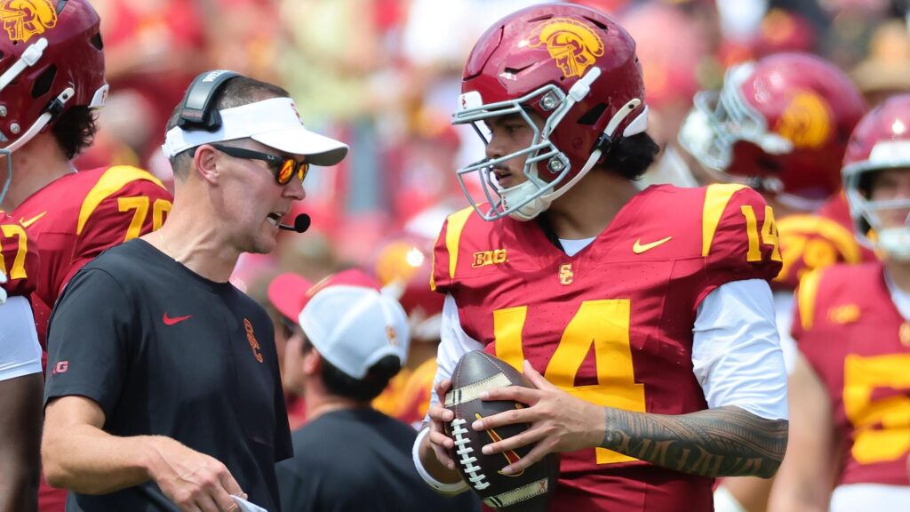 USC vs. Fresno State prediction, picks, odds, spread: No. 14 Trojans eye 2-0 start to season USC vs. Fresno State prediction, picks, odds, spread: No. 14 Trojans eye 2-0 start to season