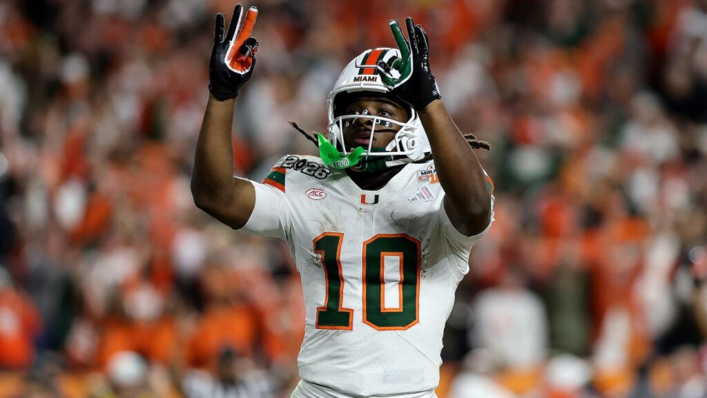 Miami vs. Stanford prediction, pick, odds, spread: No. 7 Hurricanes begin title pursuit on the road