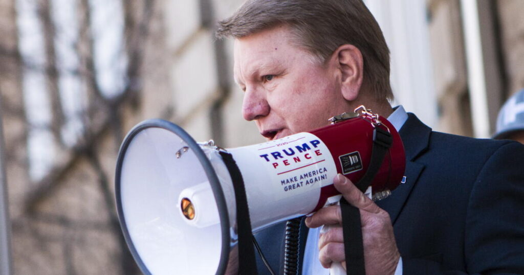 Barabak: Integrity on the ballot: Election deniers target secretary of state races in key states