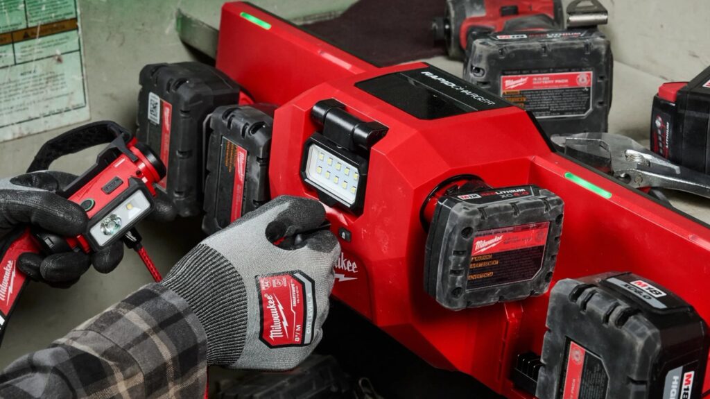 What’s The Difference Between Watts And Volts For Power Tools? What’s The Difference Between Watts And Volts For Power Tools?