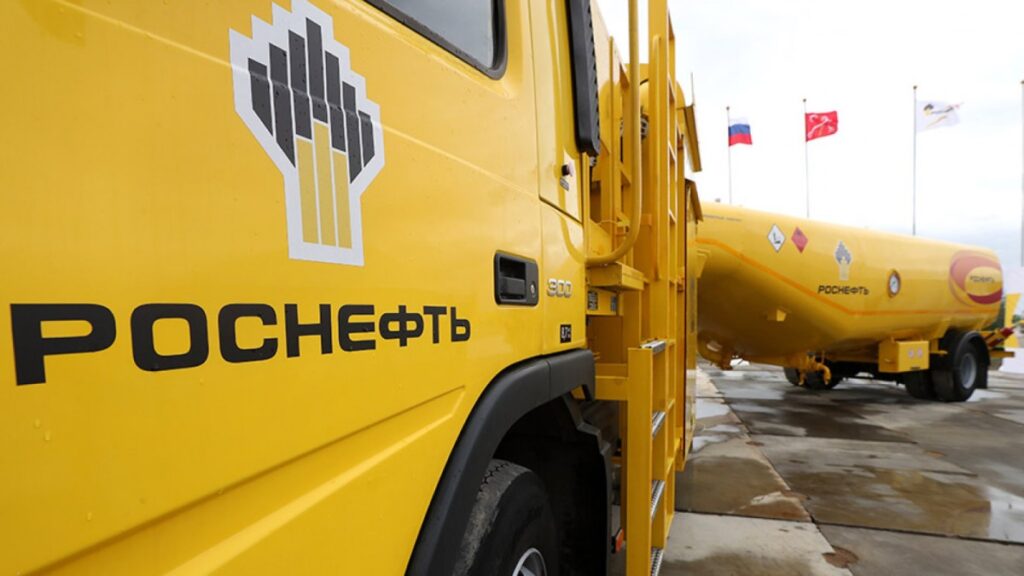 Rosneft Ships First Crude From $157 Billion Vostok Oil Project