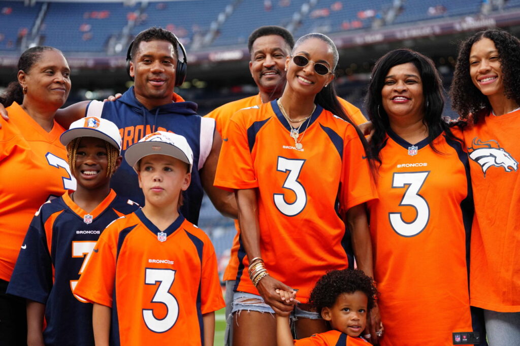 “There’s a Baby in Your Stomach”: Russell Wilson’s Daughter Shocked Ciara by Being the First to Discover Her Pregnancy