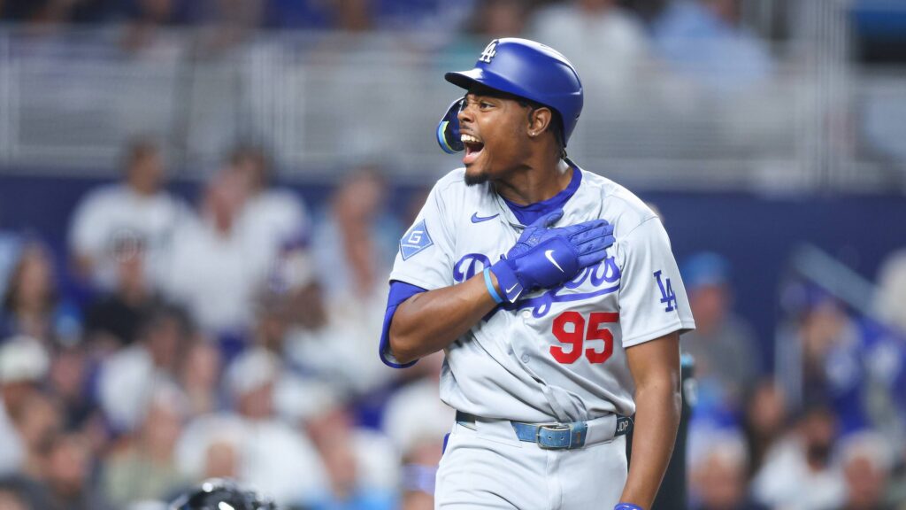 MLB Power Rankings: Brewers, Dodgers battling for top spot with two weeks left