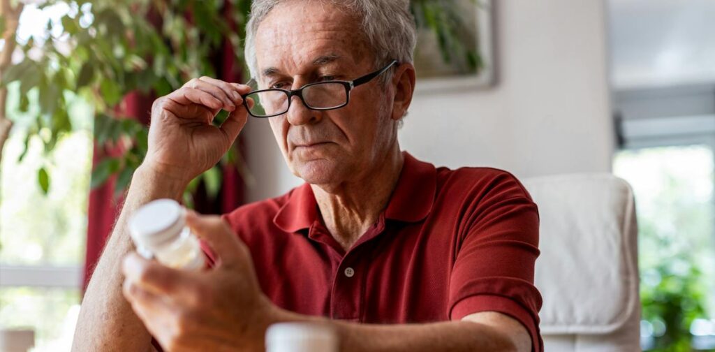 What are statins? And can healthy people use them to prevent heart disease and dementia?