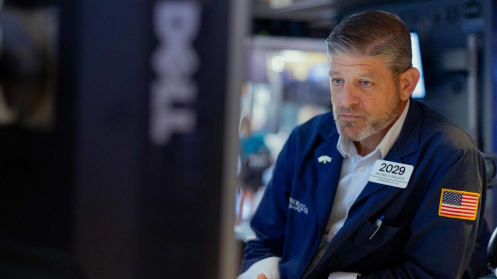 10-year Treasury yield hits 5% before reversing as traders await Fed meeting 10-year Treasury yield hits 5% before reversing as traders await Fed meeting