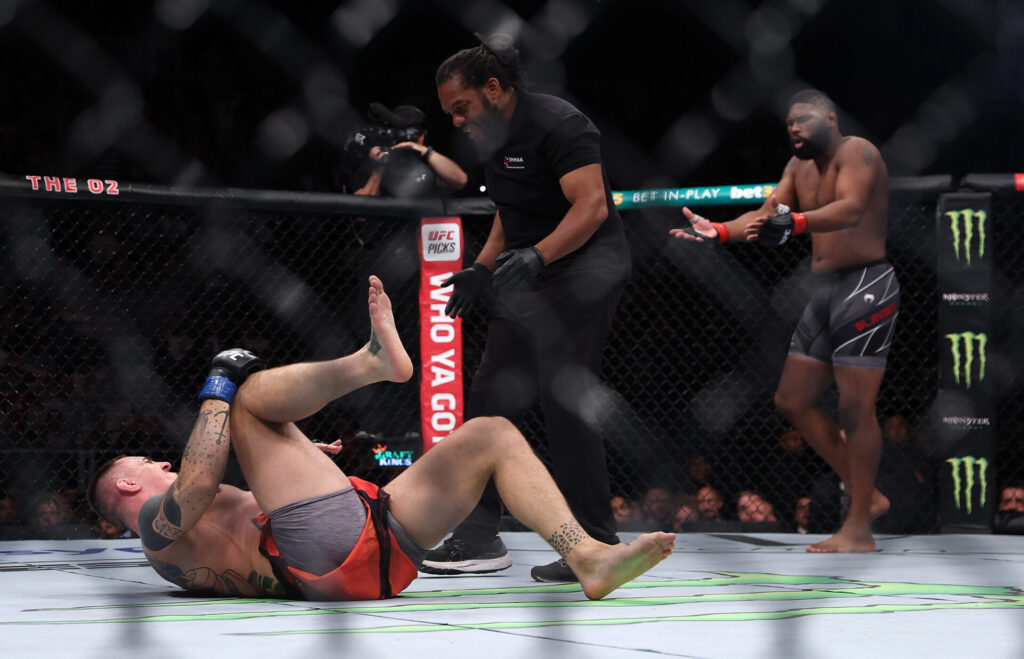Only man to beat Tom Aspinall inside the Octagon climbs heavyweight rankings after Noche UFC