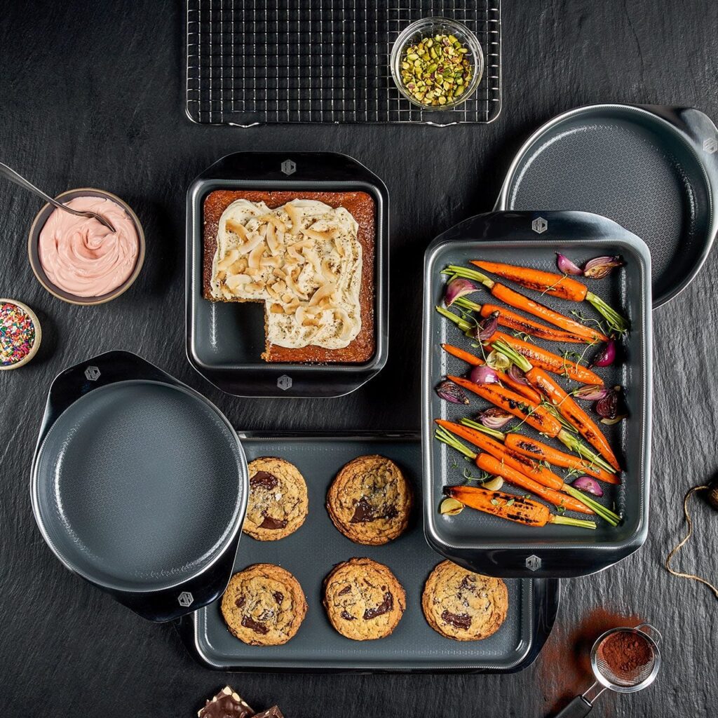 Our Favorite Cookware Brand Just Launched a Line of Hybrid Bakeware Our Favorite Cookware Brand Just Launched a Line of Hybrid Bakeware