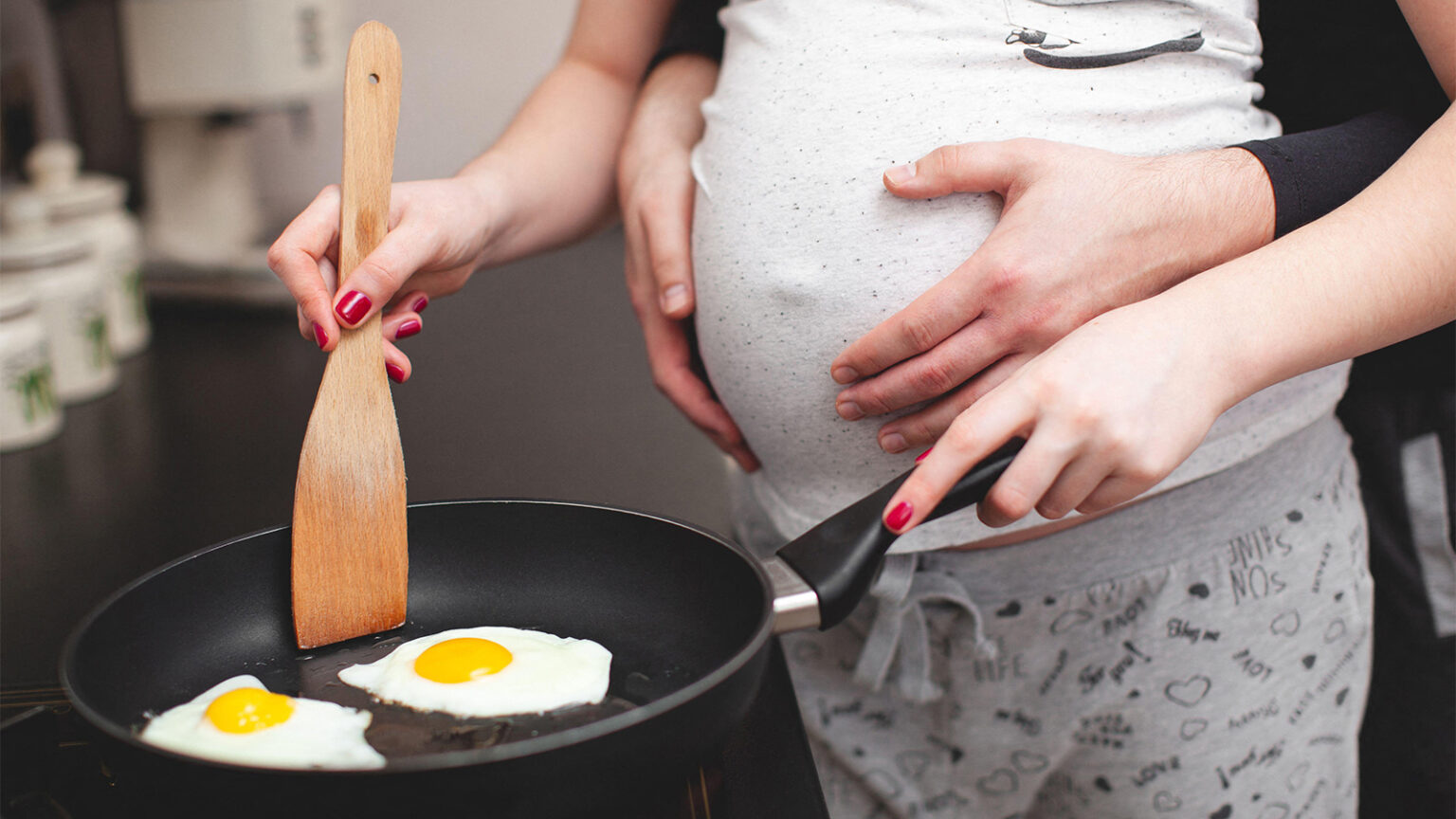 Mom’s Extra Egg, Peanut Intake Doesn’t Reduce Baby’s Allergy Risk
