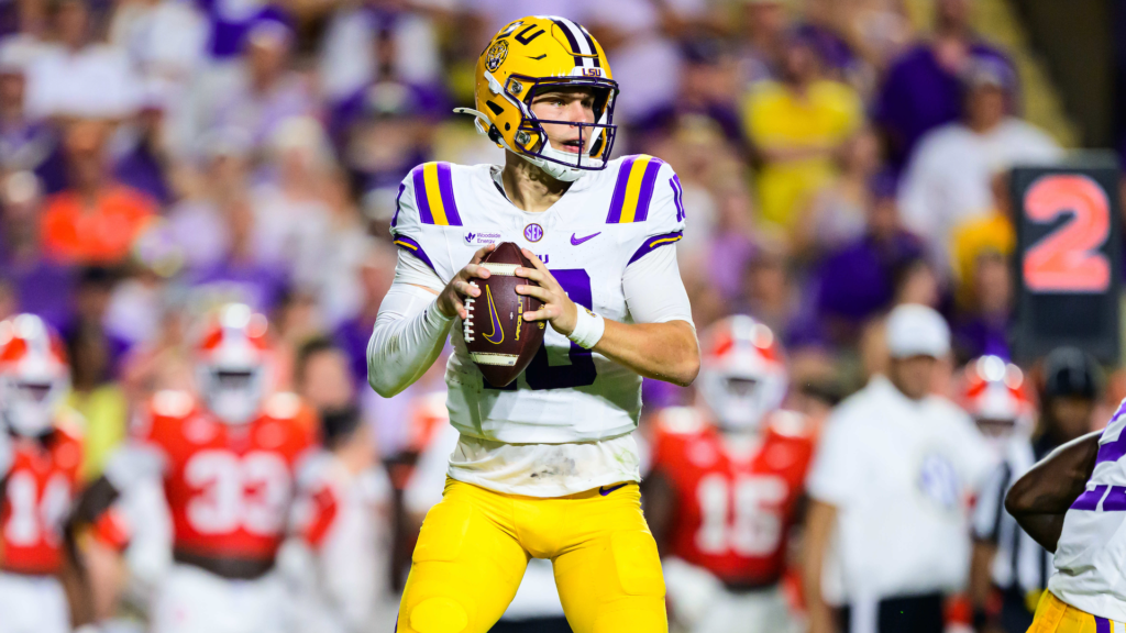 LSU QB Sam Leavitt ‘doubtful’ on injury report ahead of Ole Miss showdown, did not throw in latest practice