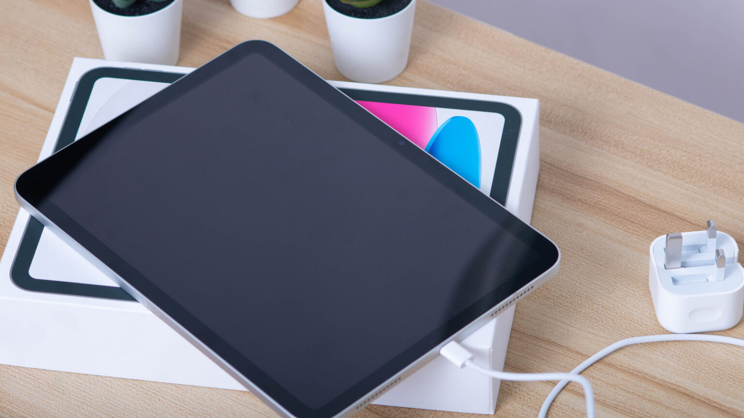 Why is your iPad not charging (and how to fix it) Why is your iPad not charging (and how to fix it)