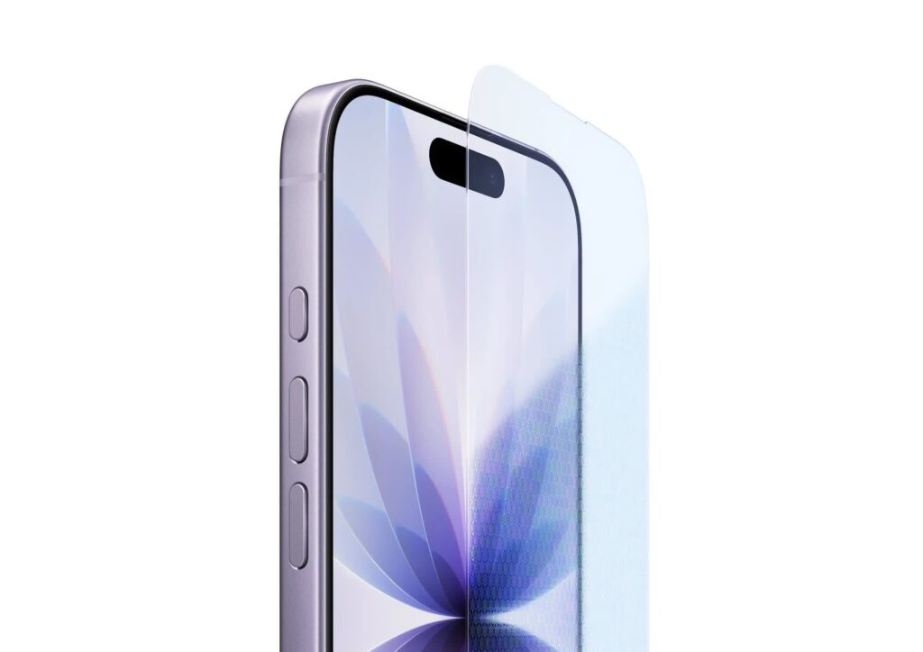 Apple’s new hardware chief says seeing screen protectors used on iPhones makes his “skin crawl” Apple’s new hardware chief says seeing screen protectors used on iPhones makes his “skin crawl”