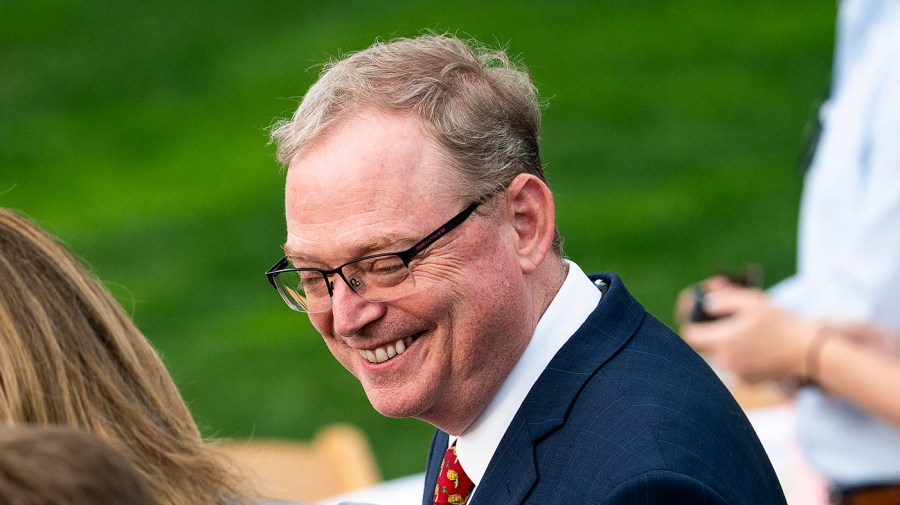 Hassett on Iran war: ‘The president had to act’ Hassett on Iran war: ‘The president had to act’