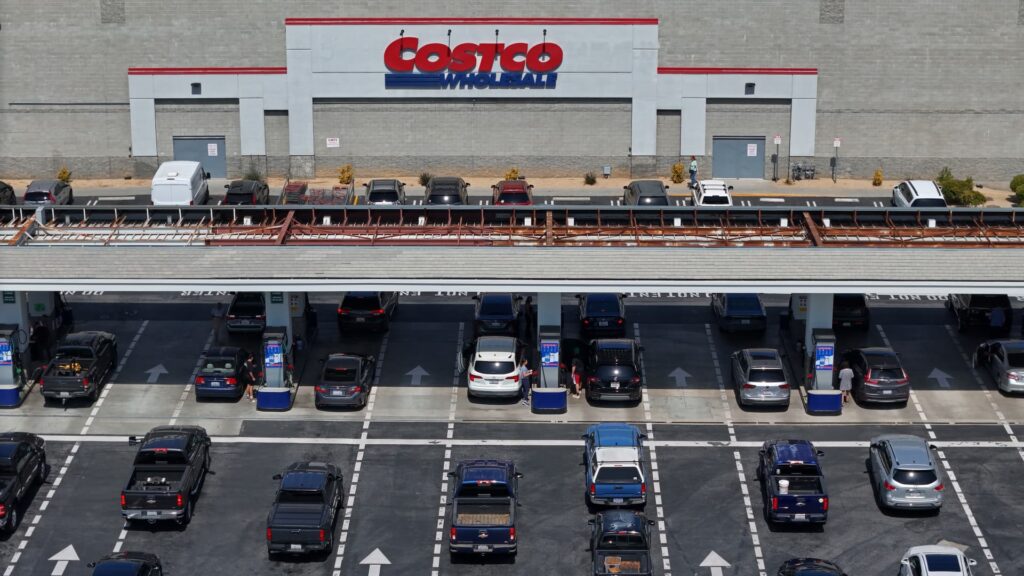Costco makes progress on a key membership metric. Here’s our new price target on the stock
