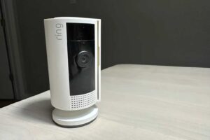 Ring’s popular Indoor Cam is down to $25, matching its all-time low Ring’s popular Indoor Cam is down to $25, matching its all-time low