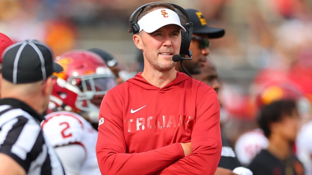 Lincoln Riley’s latest failure against depleted Oregon raises the question: If not now at USC … when?